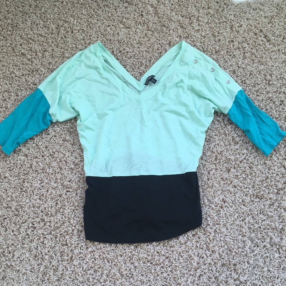 Express Mint/Blue/Black Double V-neck